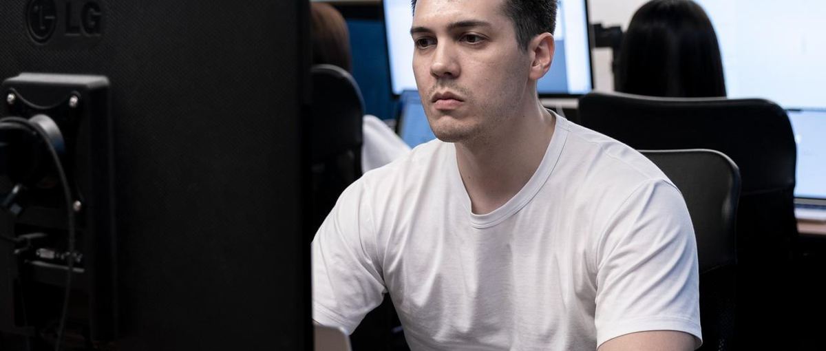 言われた通りに作るだけの日々は、もう終わりに。目的から考えるエンジニアに。