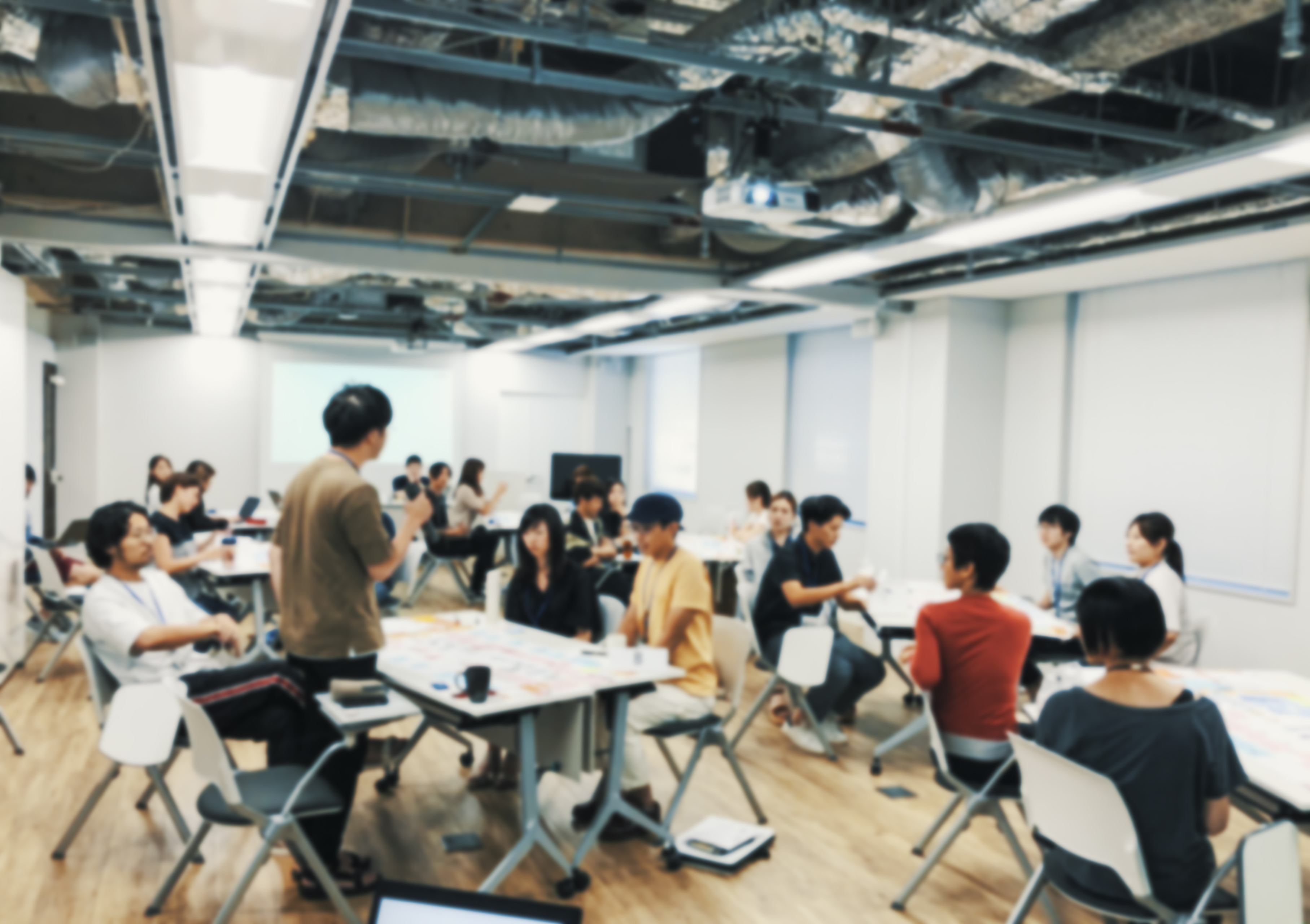 「今日オレ午後からCAMPやねん」　　　「え、私も私も～」な会話が飛び交うI-ne。「CAMP」ってなんだ？