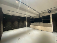 スタジオとライブ会場を連携するのもエンジニアの重要な役割！