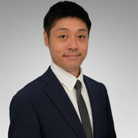由田 栄亮