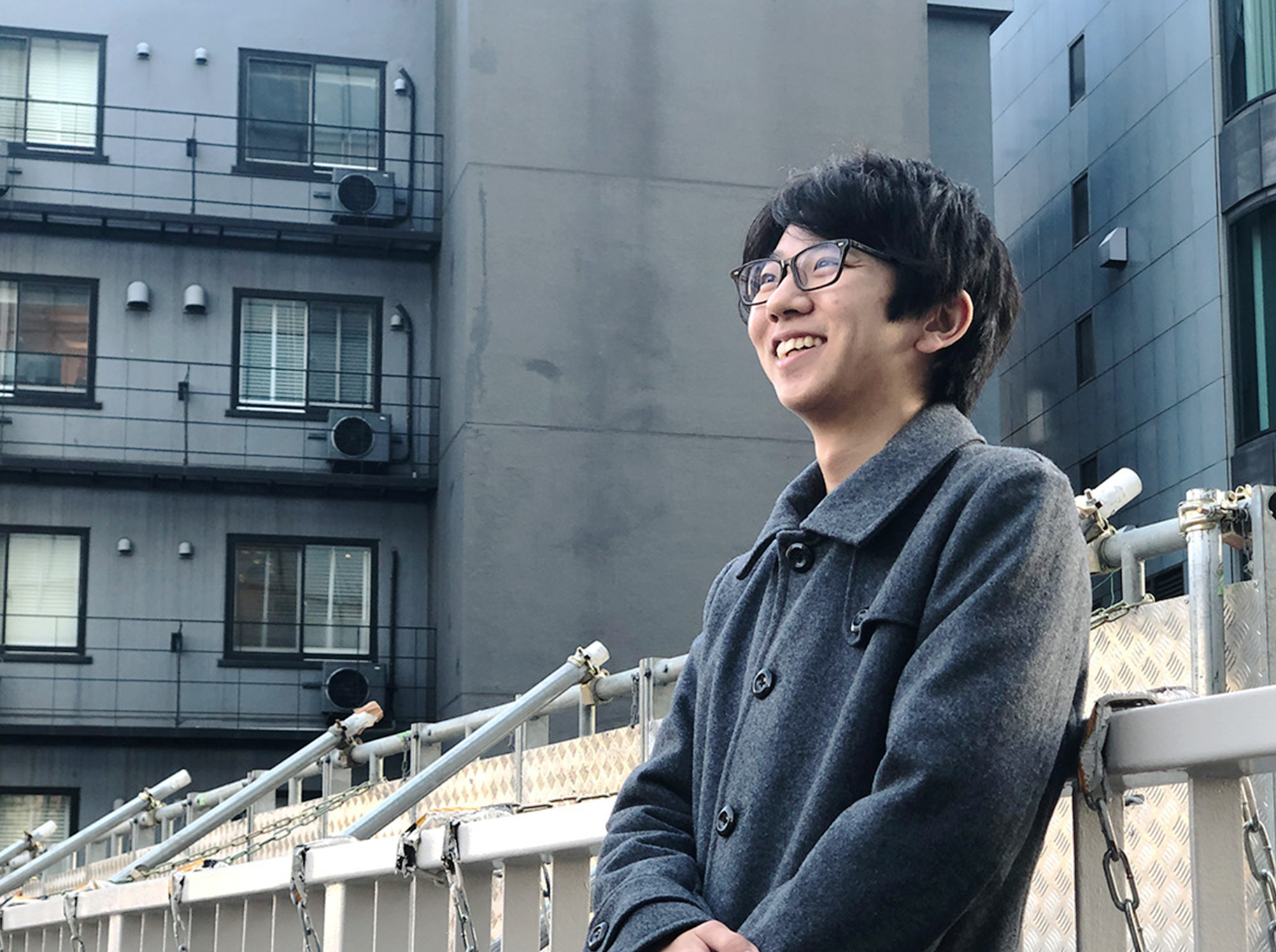 建築を学ぶ「ただの理系学生」が、上京して映像デザイナーになるまで