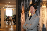 代表の市川です。経営陣直下で事業を動かし、単なる「会社員」では得られない圧倒的な成長機会を約束します。