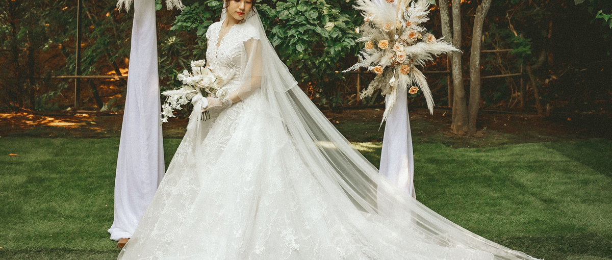 NY・ミラノなど海外アトリエに買付出張！日本の花嫁を、より美しくするお仕事