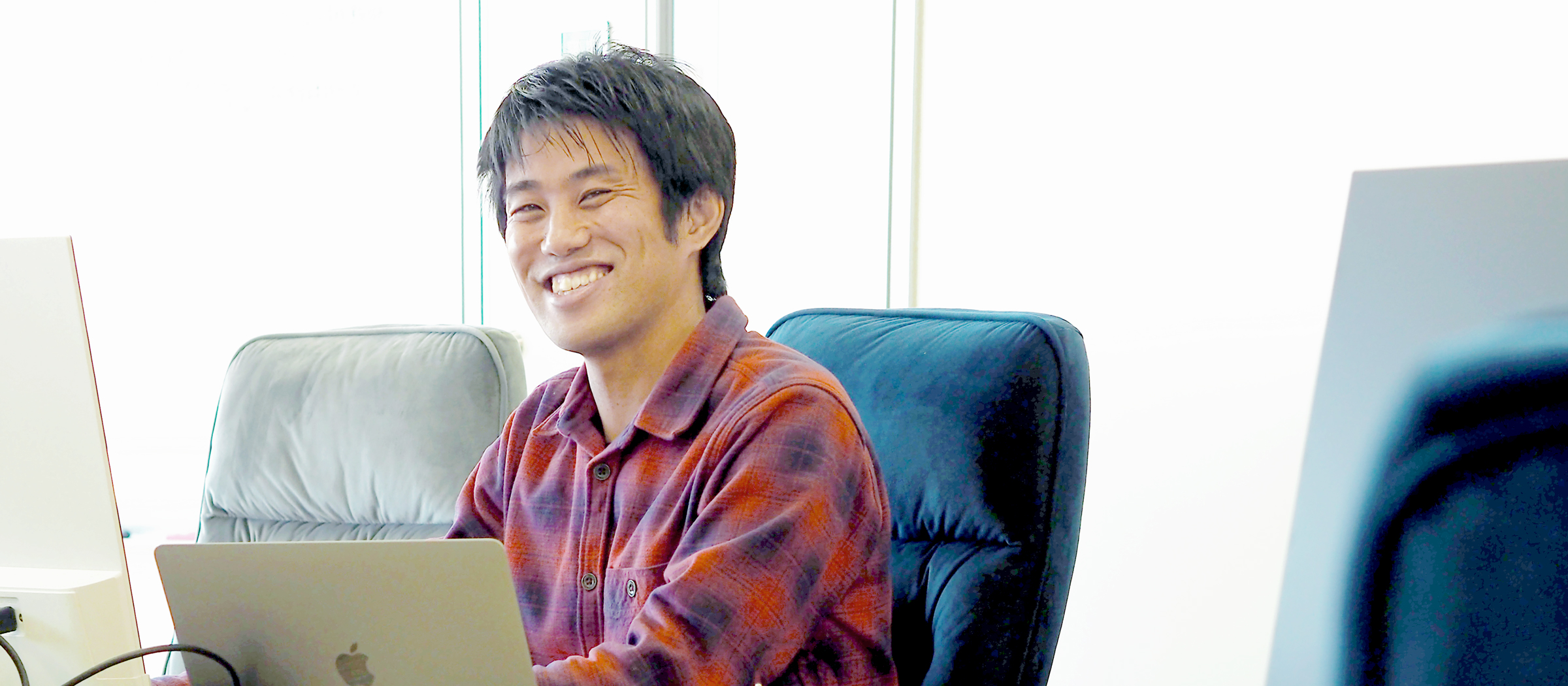 【社員インタビューVol.1】ゼロから開発組織を立ち上げ！価値にこだわり試行錯誤を楽しむ #エンジニア