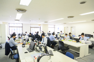 厳しく、楽しくをモットーに働いています