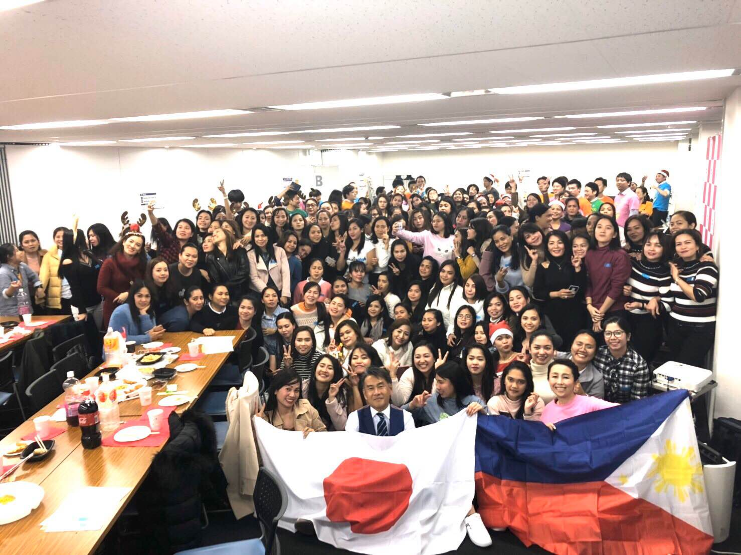 【社内イベント】フィリピン人スタッフの感謝祭を開催しました！（英語人材活躍中）