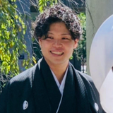 髙田 真佑