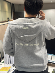 Do my best at work！