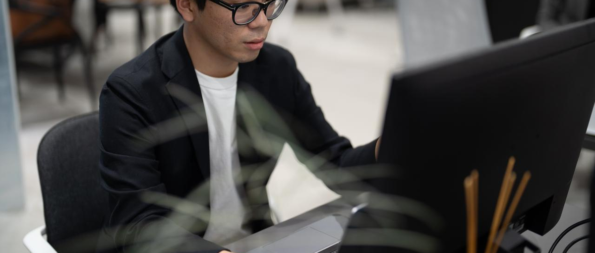 Webエンジニア｜あなたもシステムを支えるバックエンドの立役者に