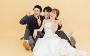 お客さまの嬉しそうな笑顔は、幸せのおすそ分けをいただいたような気持ちさせてくれます。