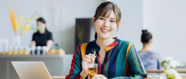 レガシー産業を変革するスタートアップでフロントエンドエンジニア募集！