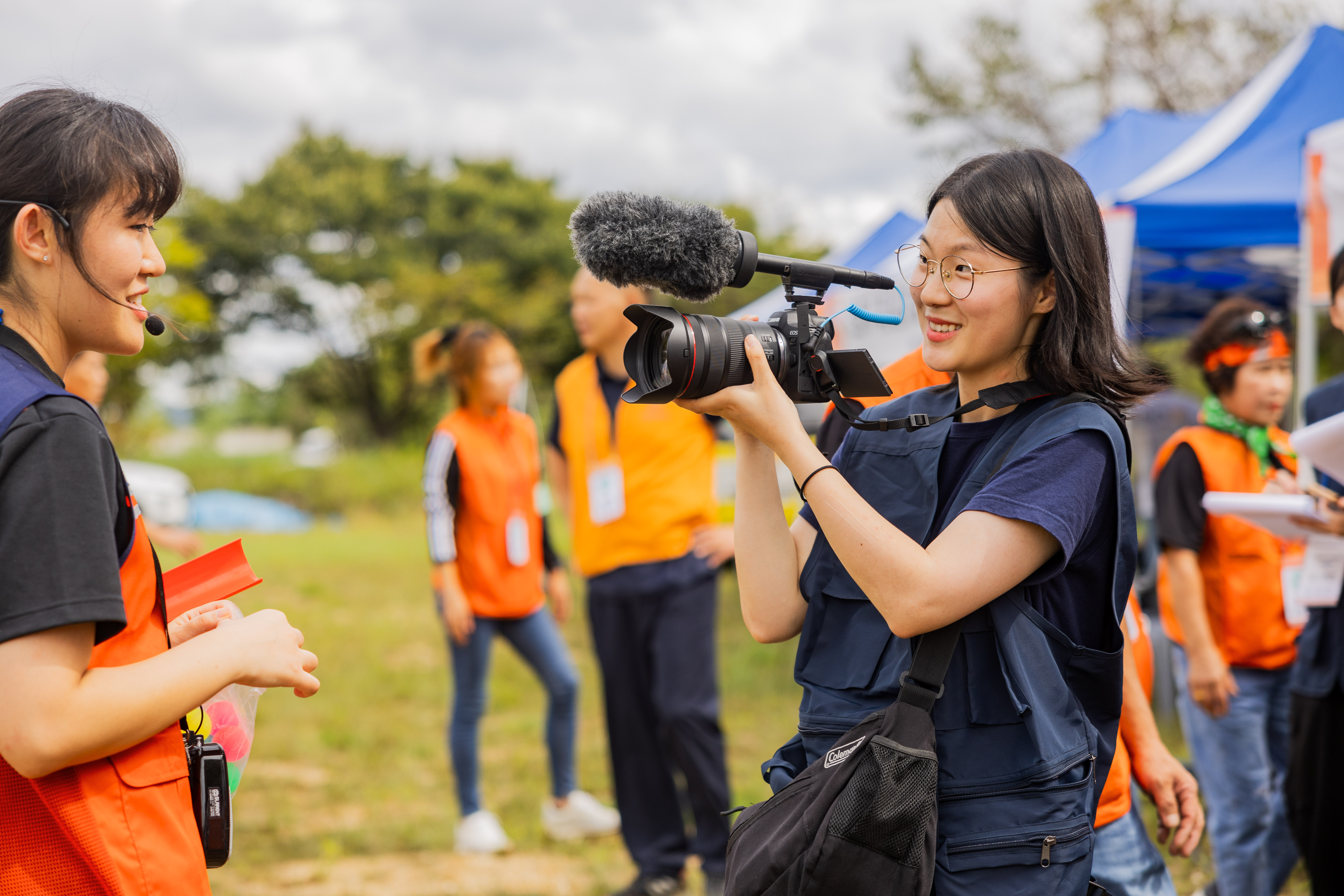 「え、犬のために日本に来たの？」—韓国出身の彼女が見つけた「伝える」という仕事