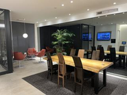 東京本社ロビー