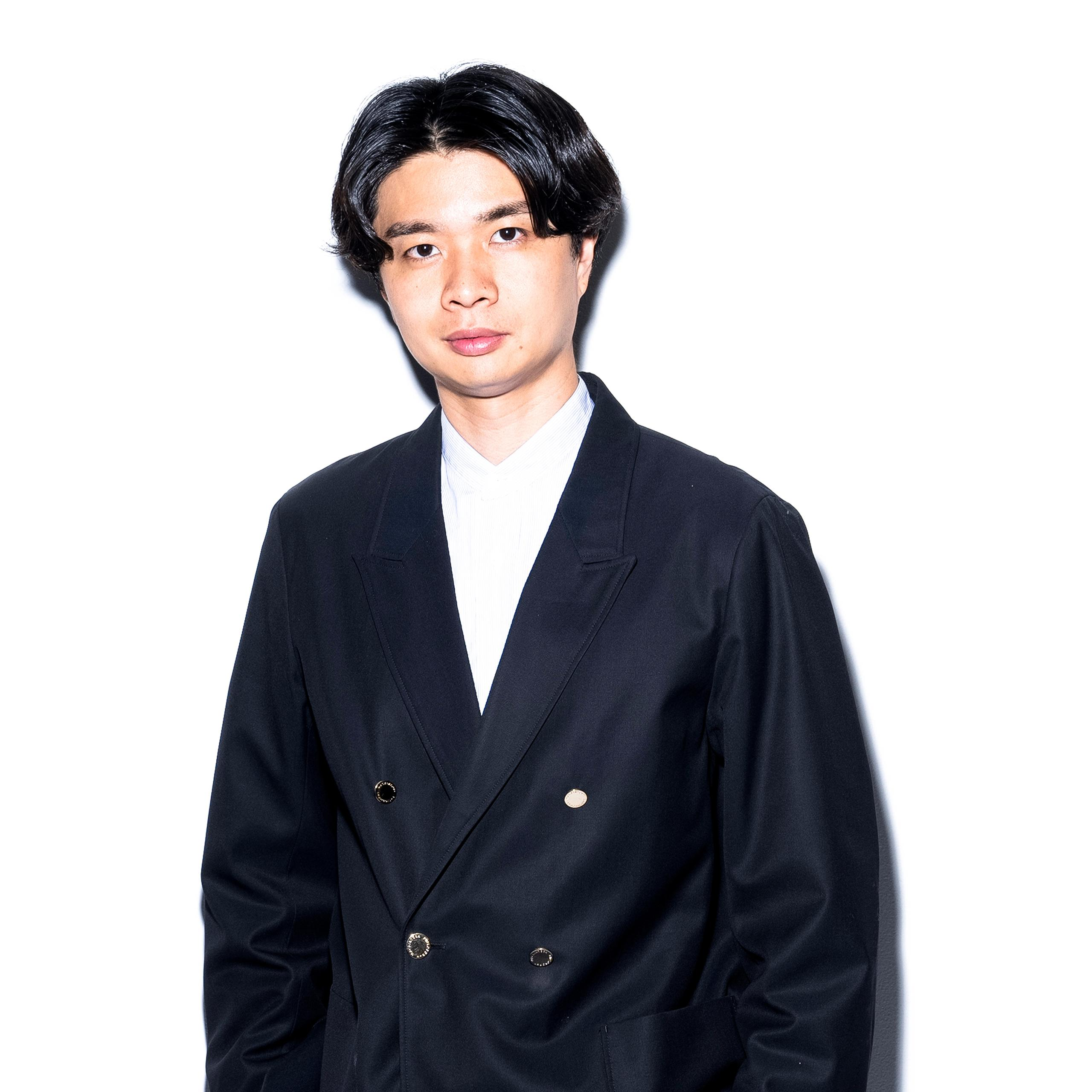 安藤 涼平