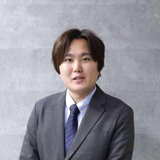 高根 慧