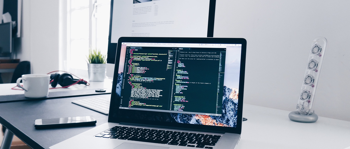 人柄と熱量で採用！経験ゼロから一人前のPHPエンジニアを目指しませんか？