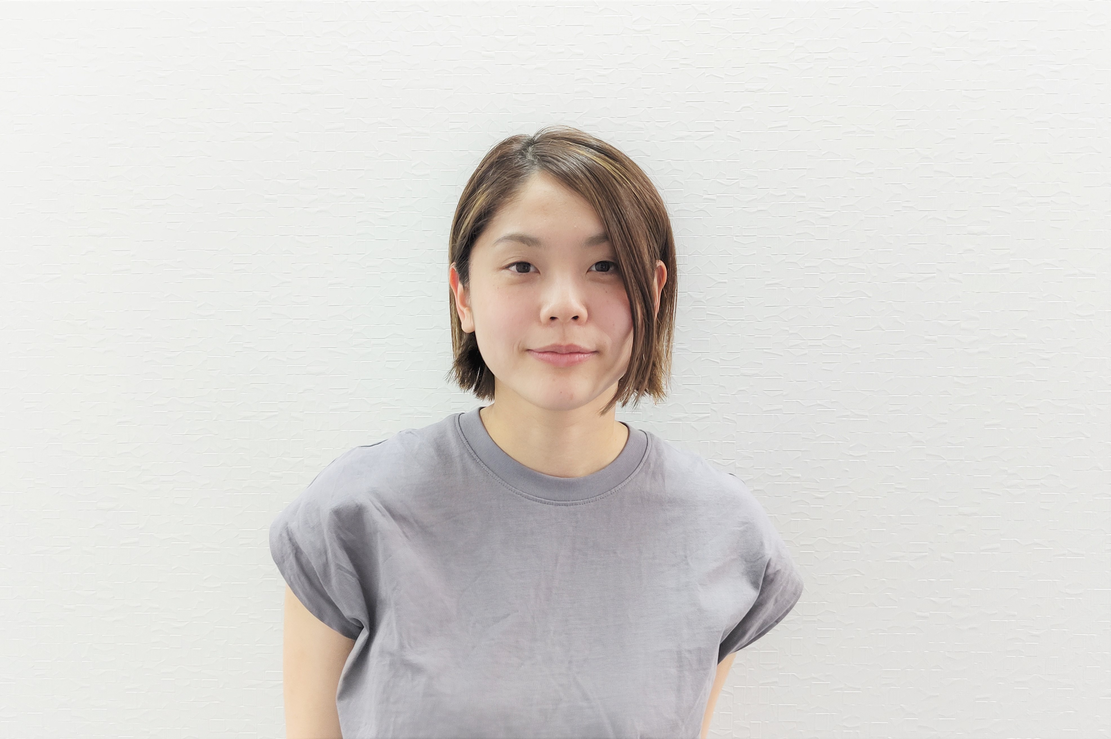 スイミングインストラクターからの転身を遂げた新メンバーの話