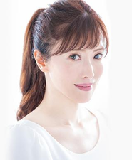 代表の咲丘恵美は、美容系Youtubeチャンネルを運営し、15万人のファンに支持される美容家です。
