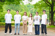 若手メンバー活躍中！新規事業も同時に走らせており、中には、元々インターンは募集していませんでしたが、熱意があるインターン生に新規事業を任せるという事例もありました。そのプロジェクトは軌道に乗り、新しい収益軸になっています。熱意や意欲があればどんどんプロジェクトを任せていく環境です。