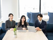 新人講師も、段階的にステップアップできる環境。