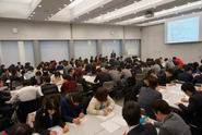 大学のキャリアセンターやスポーツ支援課とともに共催している体育会学生向け学内キャリアセミナーの様子