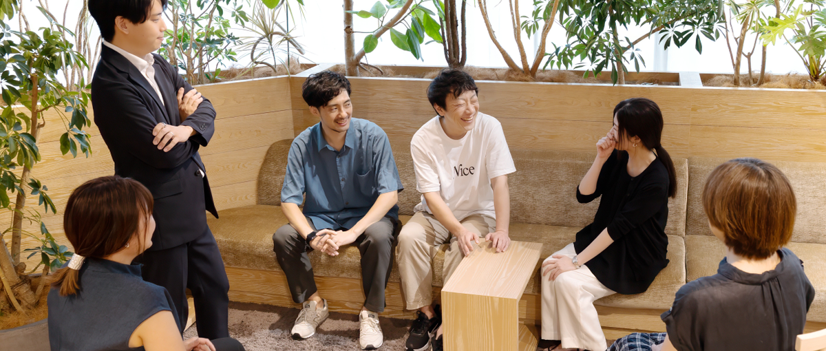 コミュニケーションデザイン/プロダクト成長に貢献するシニアデザイナー募集