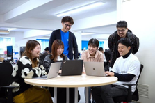 自社サービスをグロース！急成長中のベビーテック企業でWebマーケター募集！