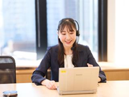 既存取引先の"まだ接点のない部署"に、研修というテーマで声をかける