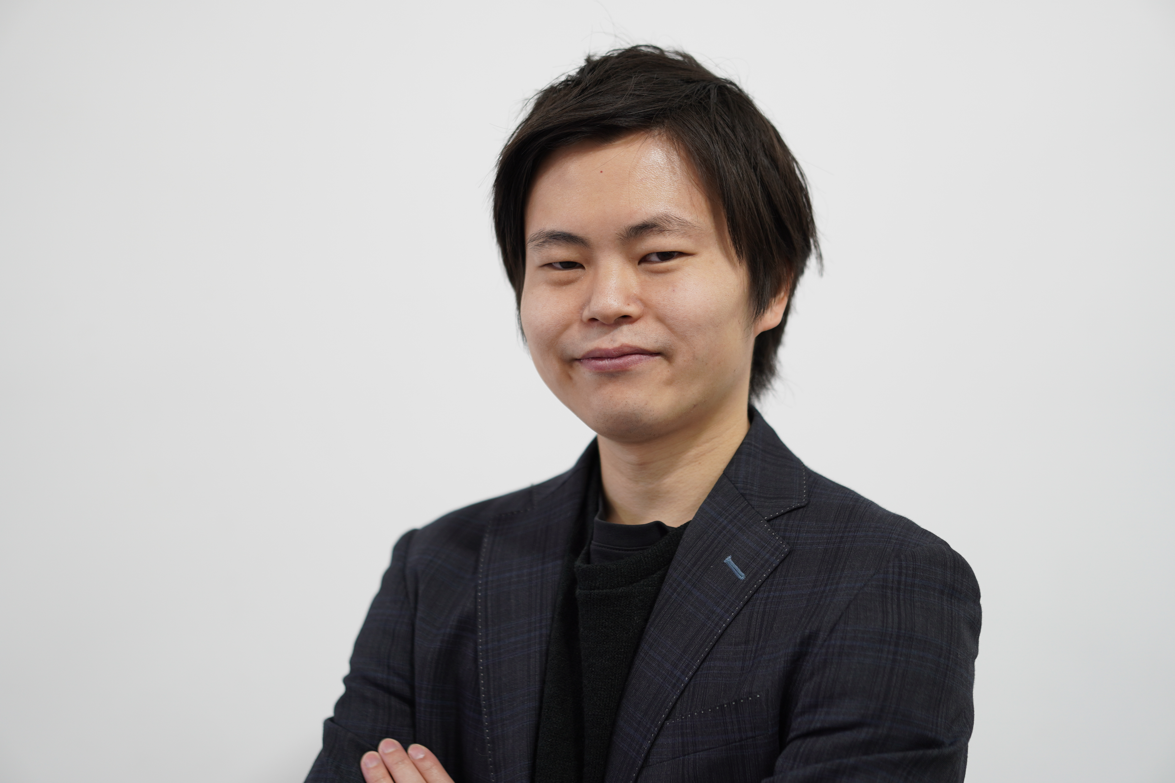 【社員インタビュー⑤】グループのバックオフィス業務を一手に引き受けるスーパー総務