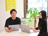 弊社オフィスは代々木公園駅徒歩1分・代々木八幡駅徒歩3分と好立地です