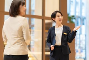 宿泊施設で働く方にはお客さまのおもてなしに時間をたっぷり使っていただきたい。予約の管理は「TEMAIRAZU」で時間をかけずに簡単に。