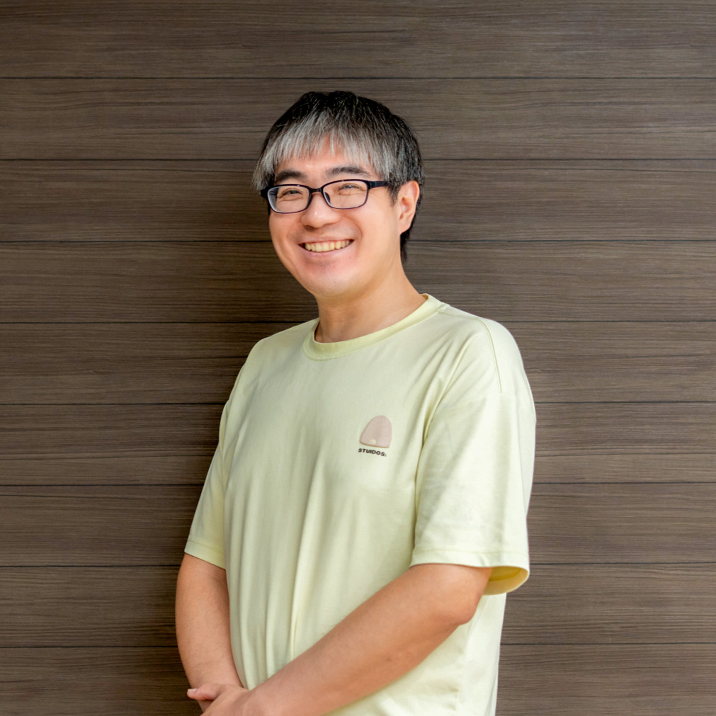 李 経緯