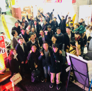 2019年12月末に忘年会を開催！ 自由参加で月に1回懇親会を実施しています。