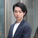 亀井 悠二