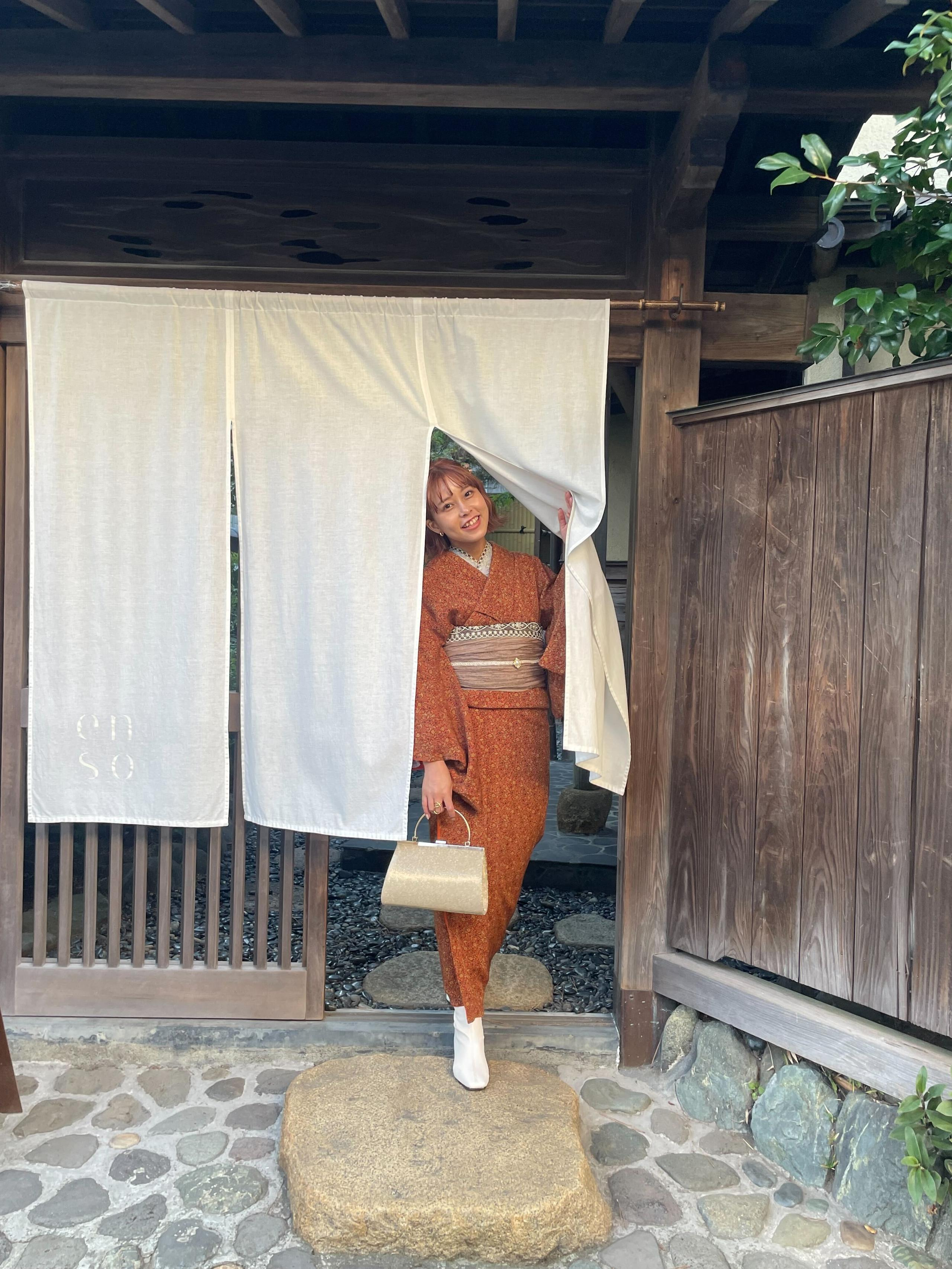 【社員インタビュー】「着物を通じ、非日常体験をしてほしい」着物レンタル事業部 関根にインタビュー！