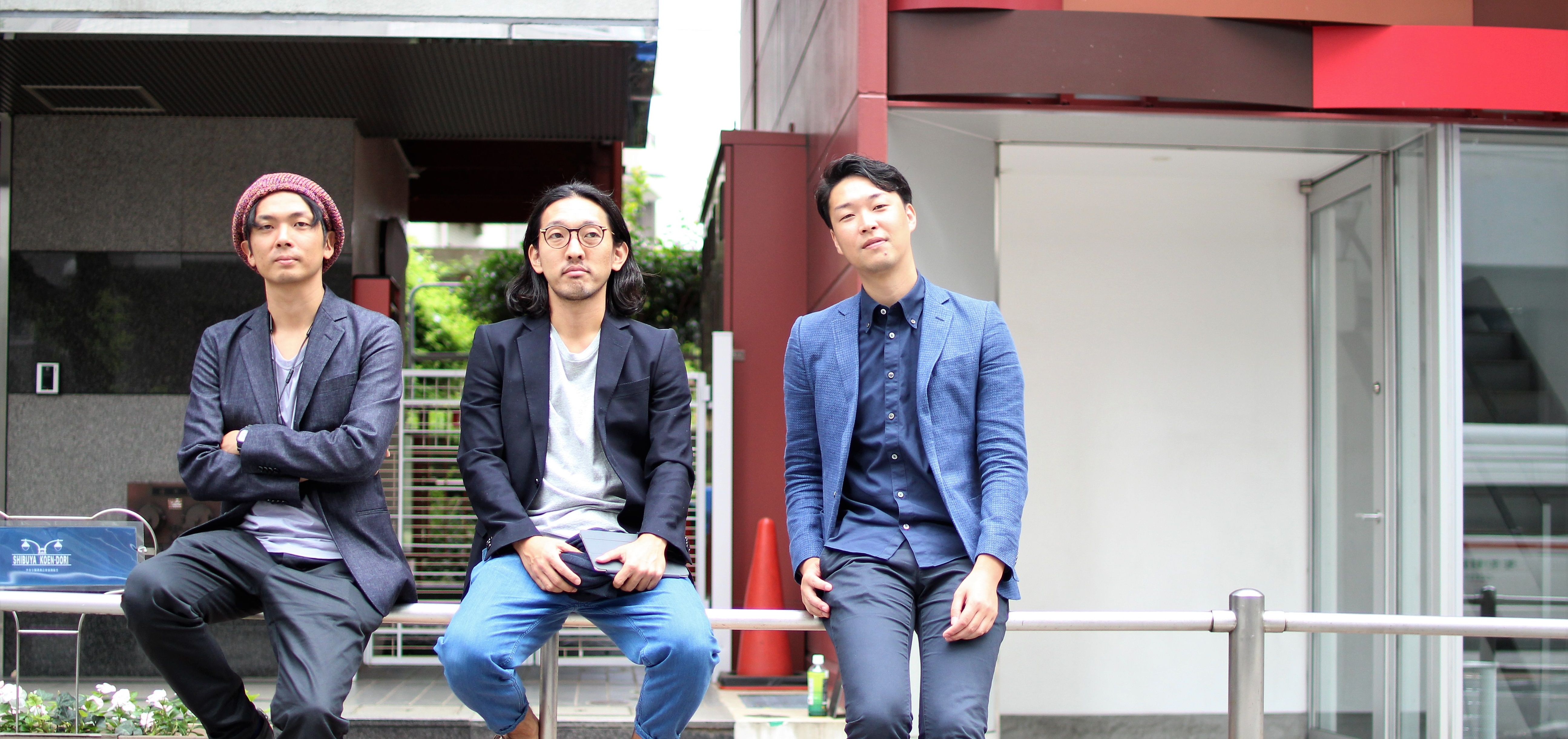 【Behind The Scenes】商品の魅力#1 LaFabricの商品企画を担当する2人に語ってもらいました