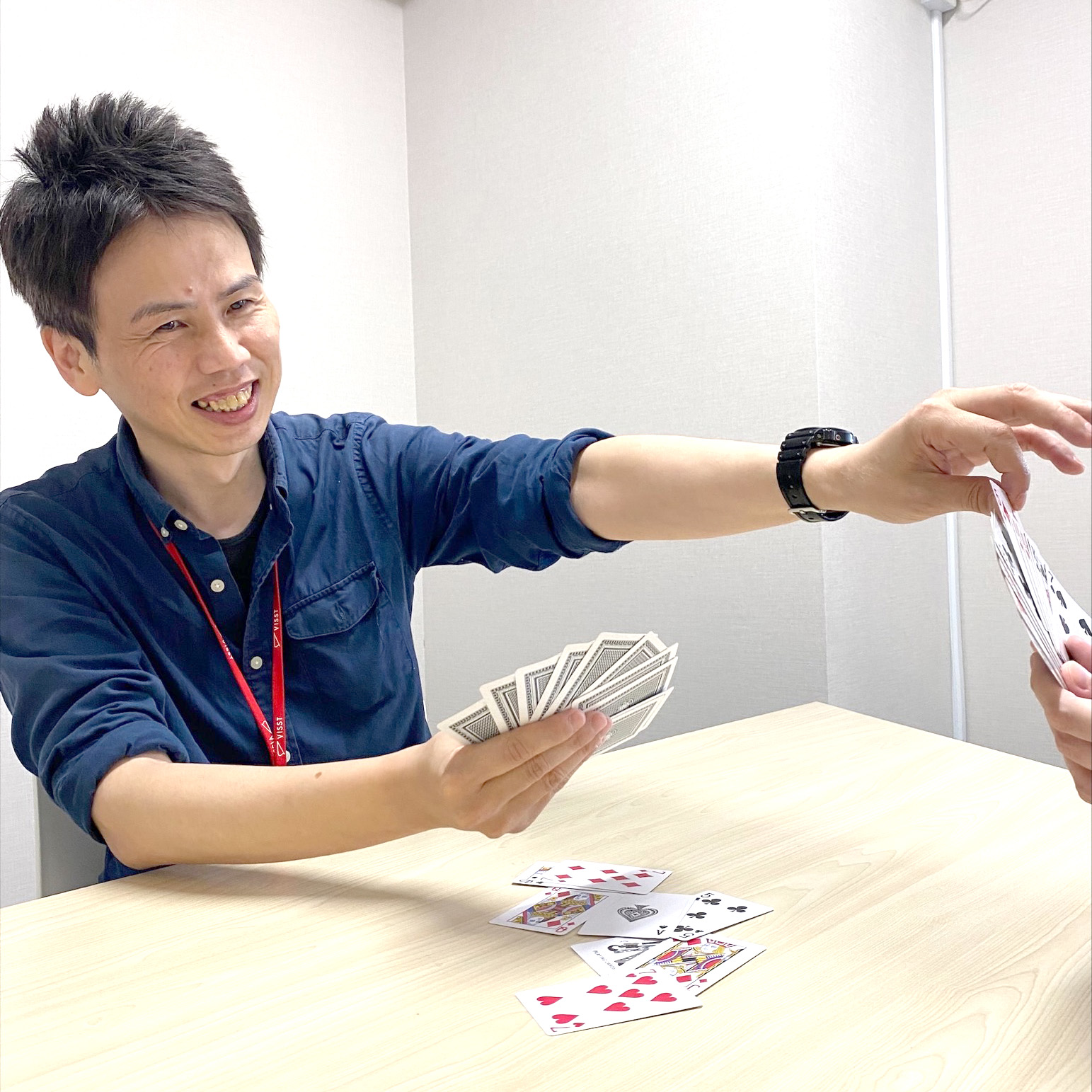 【スタッフ紹介】釣りに楽器！新しい趣味を満喫している大岡さん