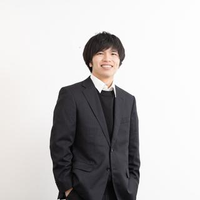 内山 楓