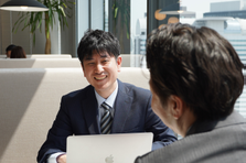 4年連続トップライン成長｜市場価値を高めたい方向け｜幹部候補・キャリア採用