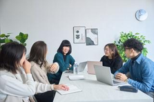 研修は豊富に。創る喜びを一緒に味わう！Webの世界で羽ばたこう！