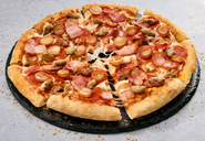 ピザパーティ・ゲーム大会なども。