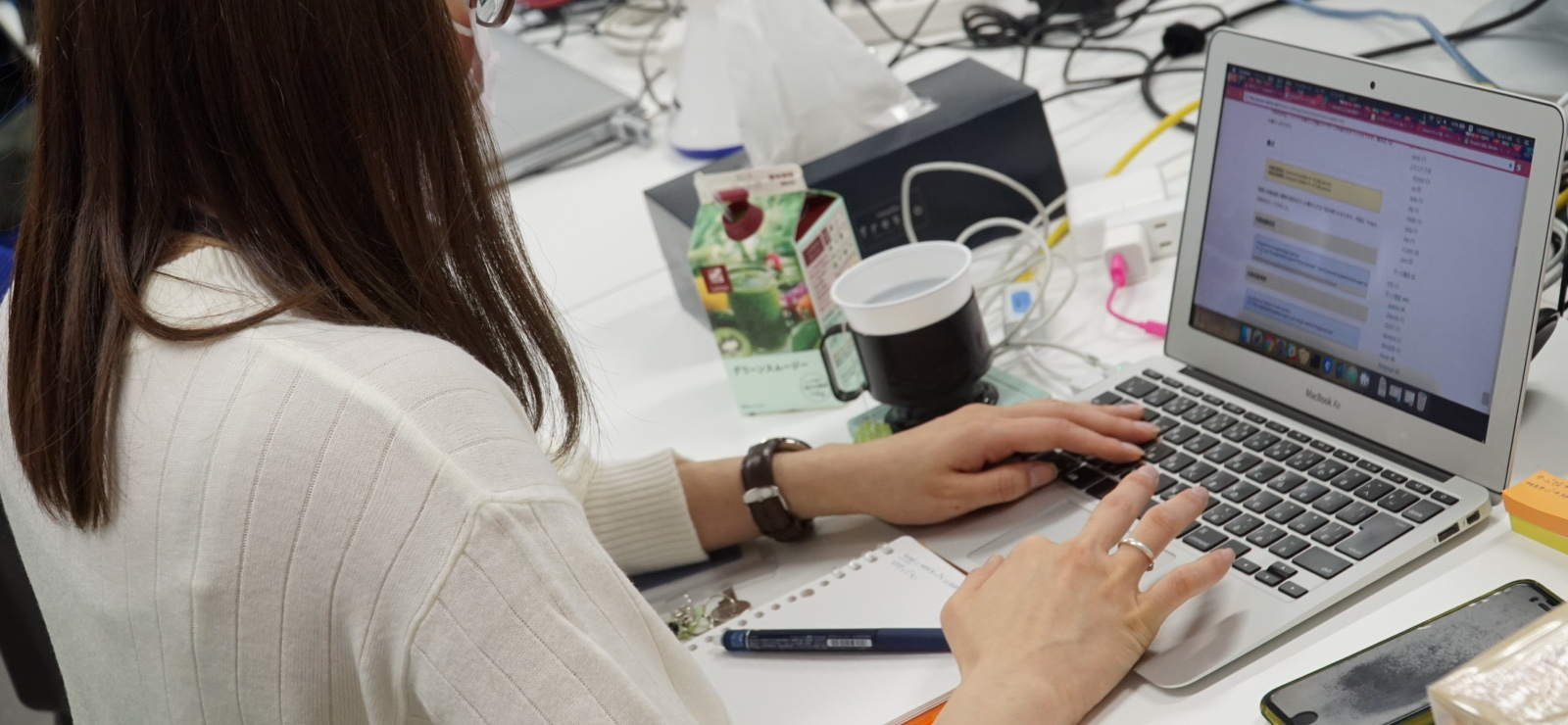 アットファイブwebチーム-Report001