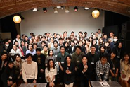 社員が一同に集まるAll Hands Meetingを定期開催しています。