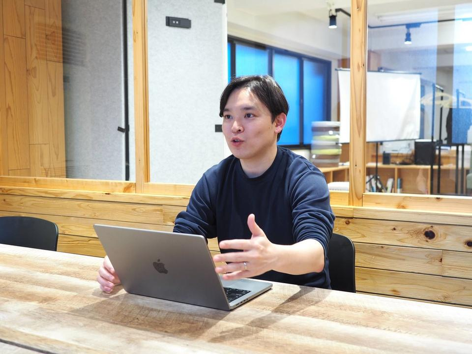 社員インタビュー】創業期の試行錯誤を乗り越えた開発責任者が語る