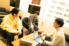 営業スキルを活かしながら漫画・アニメを愛する仲間と一緒に働きませんか？