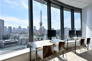 東京タワーを望むオフィス