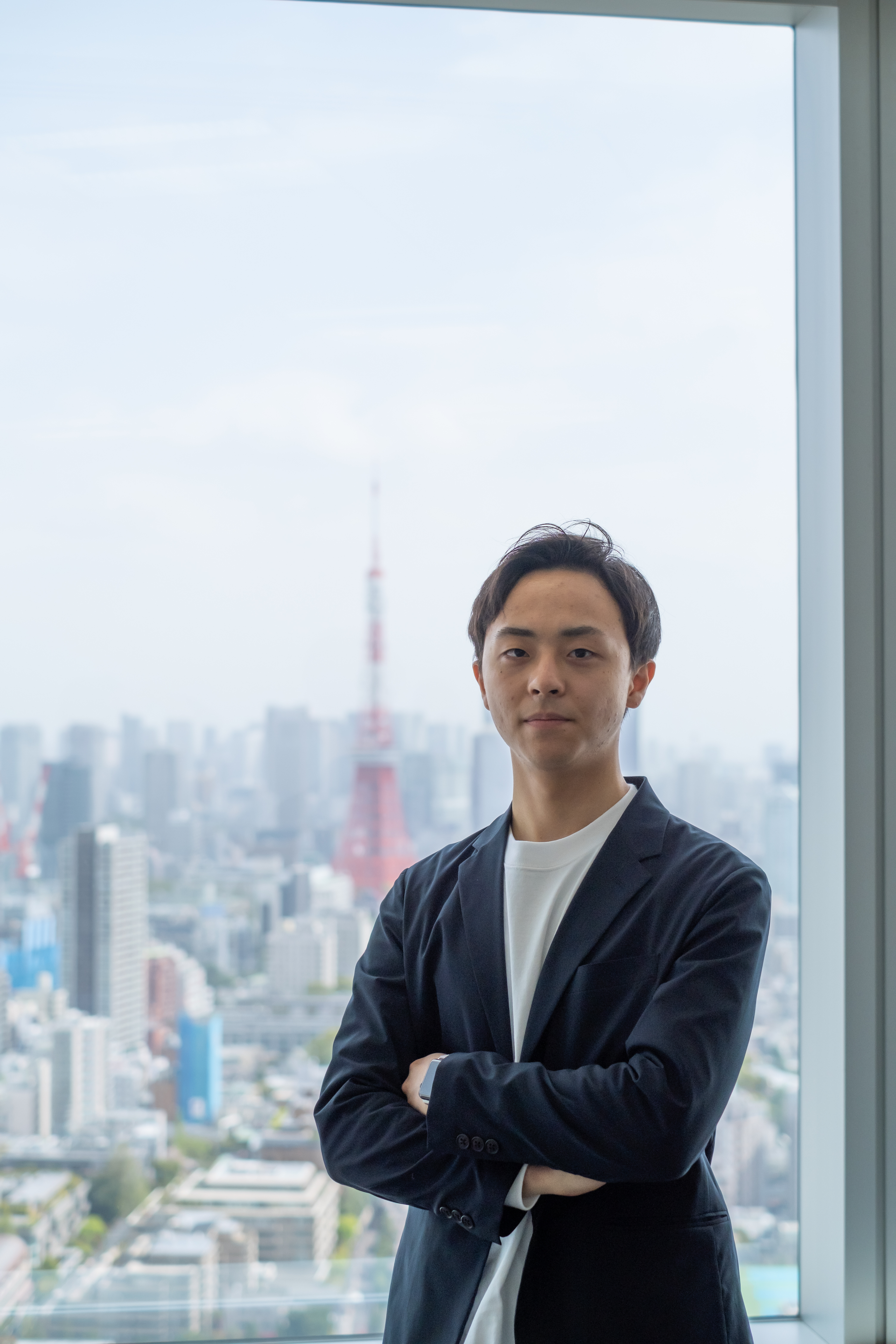 【一日密着】パブリッシャーグロース事業部で、海外チームとの連携を行う新卒1年目の社員の1日