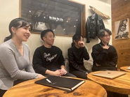 新しいクリエイティブ企画をブレスト中！