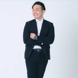 片倉 成章