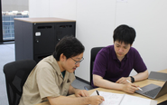 MediEを設立したDr.みずき（右）です。